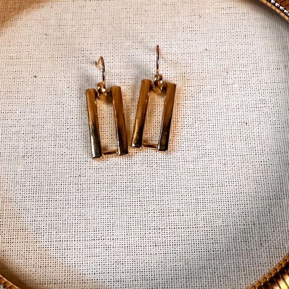 Gold Tone Rectangular Shaped Drop Earrings - Picture 3 of 4